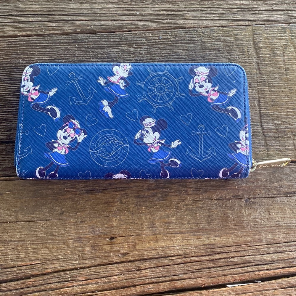 Loungefly x Disney Navy&White full zip wallet. Sailor Minnie Mouse pin up. - Picture 2 of 7